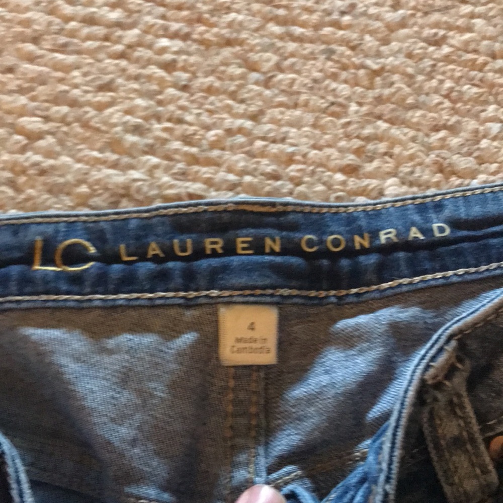 LC Lauren Conrad Cut off Jean shorts - Picture 5 of 5